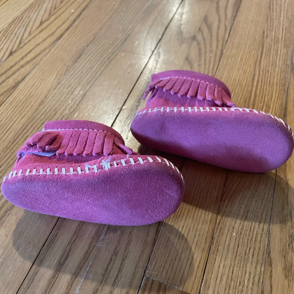 Baby Hot Pink Minnetonka Moccasins size 2